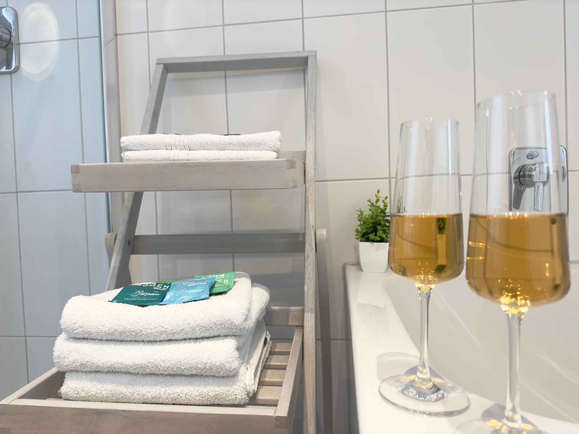 Luxury Old Town Suite - Xxl Terrasse & Xxl Penthouse Heidelberg Exterior foto